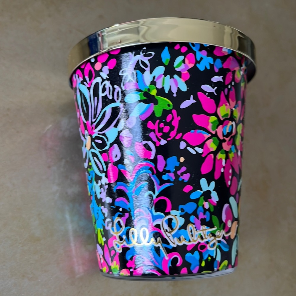 Lily Pulitzer candle